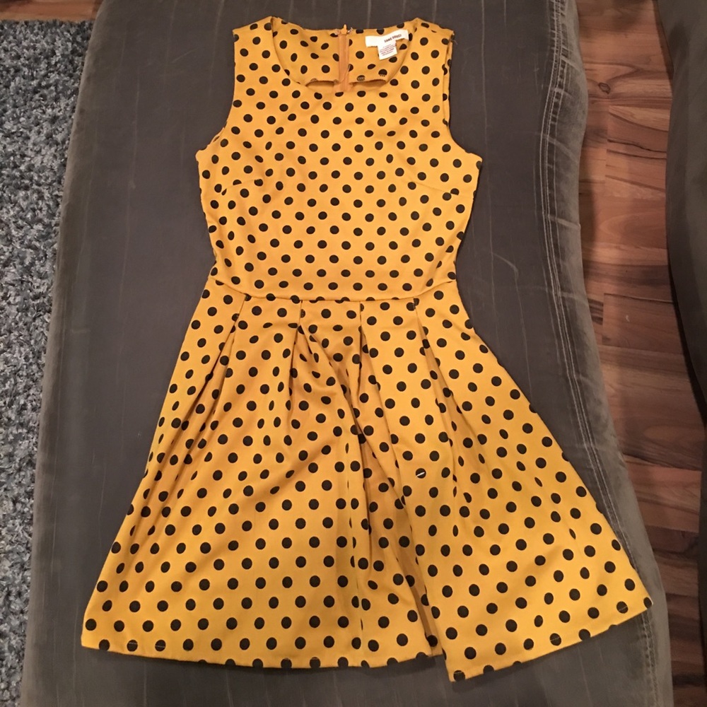 Women’s dress